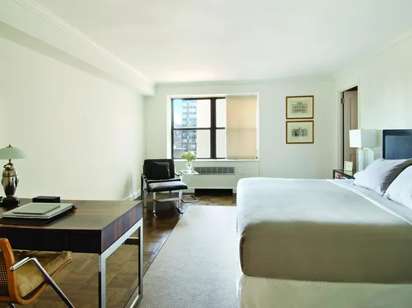 301 East 48th Street image 1 of 5