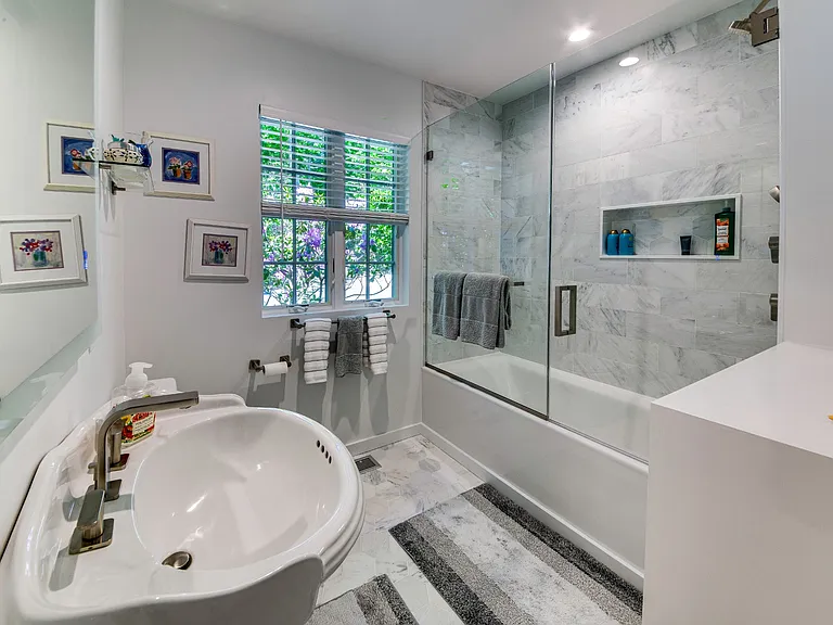173 Northside Dr — Photo 30