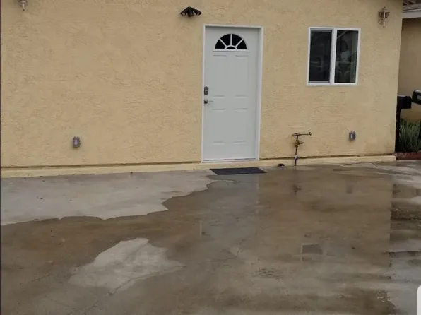 12370 Sheldon St, Sun Valley, CA 91352