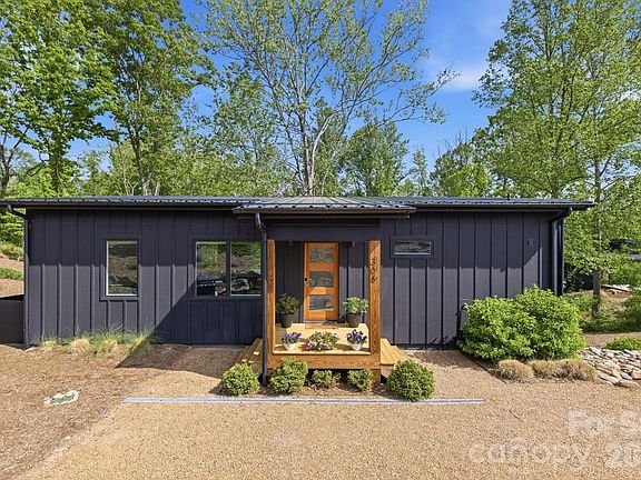 3rd image of 306 Broad Vista Ln