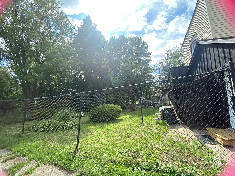 9918 Sandusky Ave — Photo 26