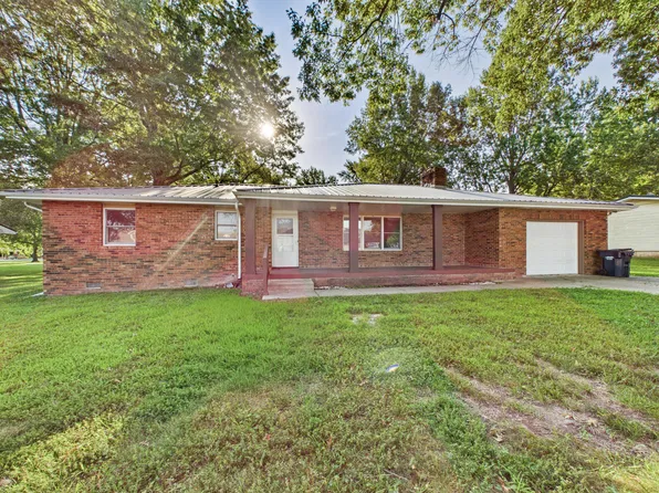 824 S Spruce Street, Buffalo, MO 65622