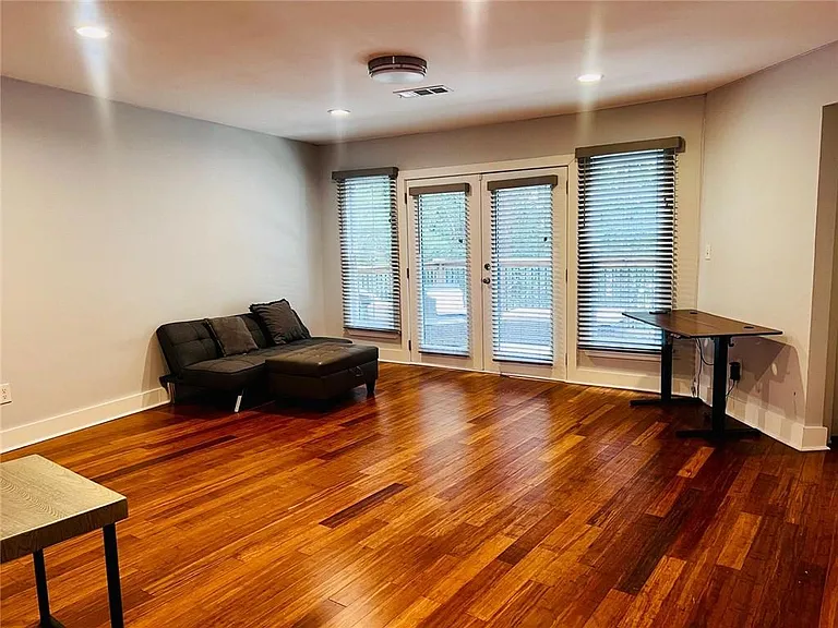235 Moss Overlook Rd — Photo 34