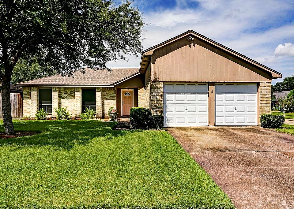 1st image of 2922 Heritage Colony Dr