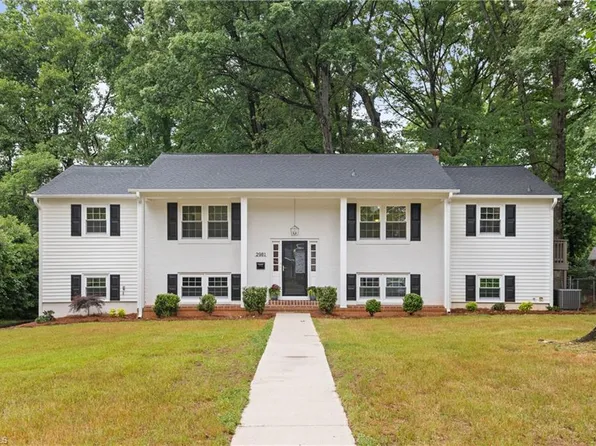 2981 Saint Claire Rd, Winston Salem, NC 27106