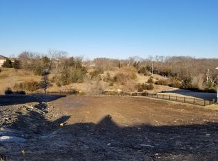 331 N Dole Dr, Lawrence, KS 66049