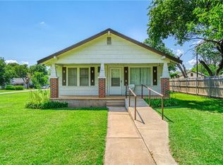 701 N Elm St, Granite, OK 73547