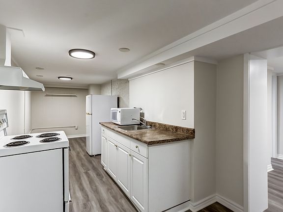 4th image of 89 Lawrence Ave E #Basement