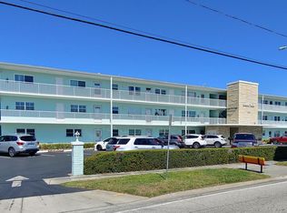 1819 Shore Dr S APT 103, South Pasadena, FL 33707