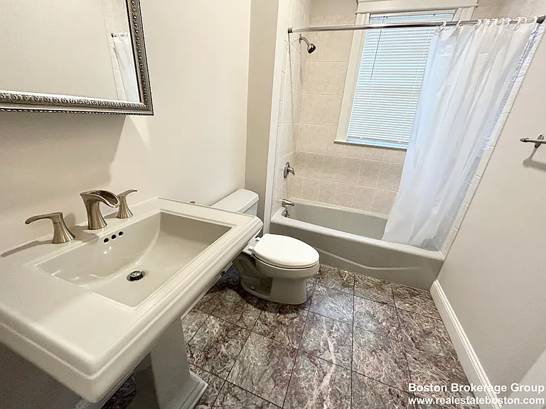 12 Buttonwood St #3 — Photo 9