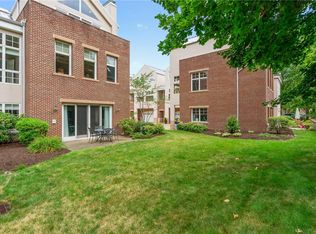 312 Academy Ave, Sewickley, PA 15143