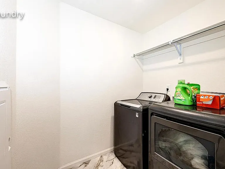 4443 N Quatar Ct — Photo 28