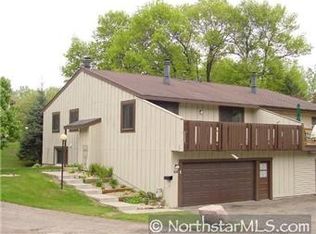 309 River Woods Ln, Burnsville, MN 55337