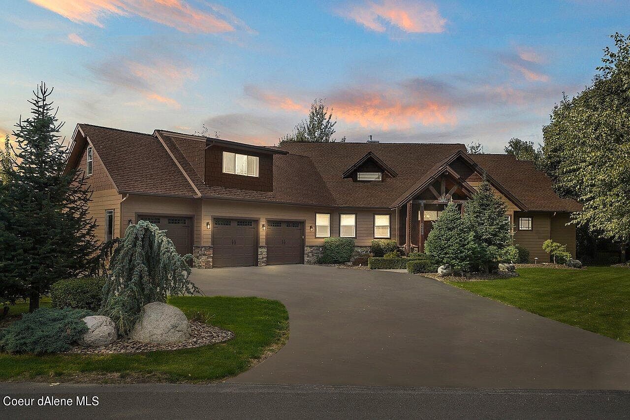 6607 N Davenport St, Dalton Gardens, ID 83815 | Zillow