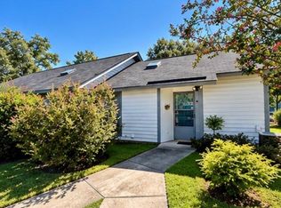 7 Thomas Walter Cir, Santee, SC 29142