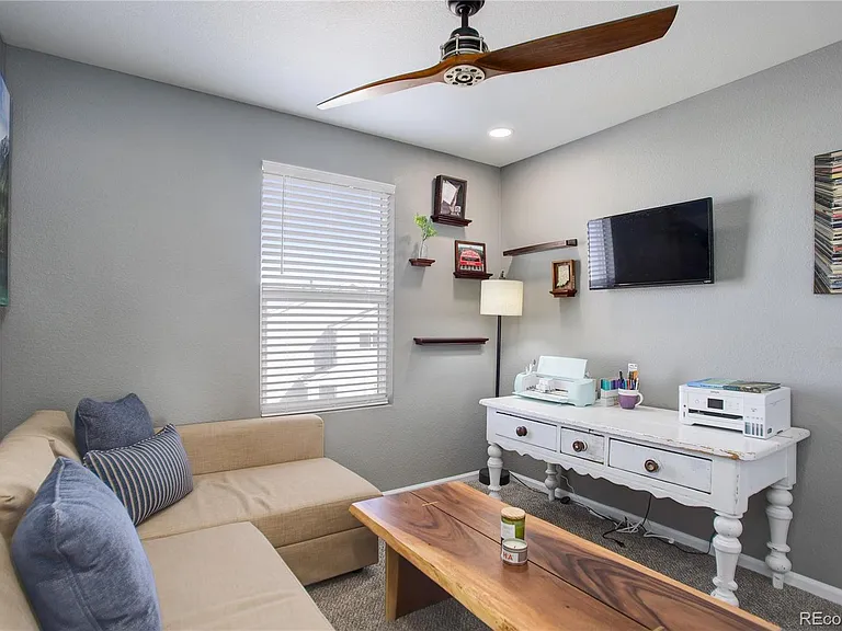21936 E Crestline Pl — Photo 14