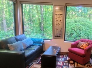 6835 SW 5th Ave #B, Portland, OR 97219