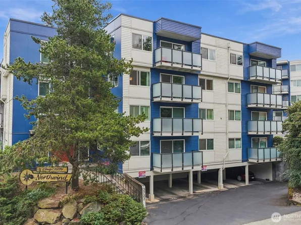 3722 27th Place W #201, Seattle, WA 98199