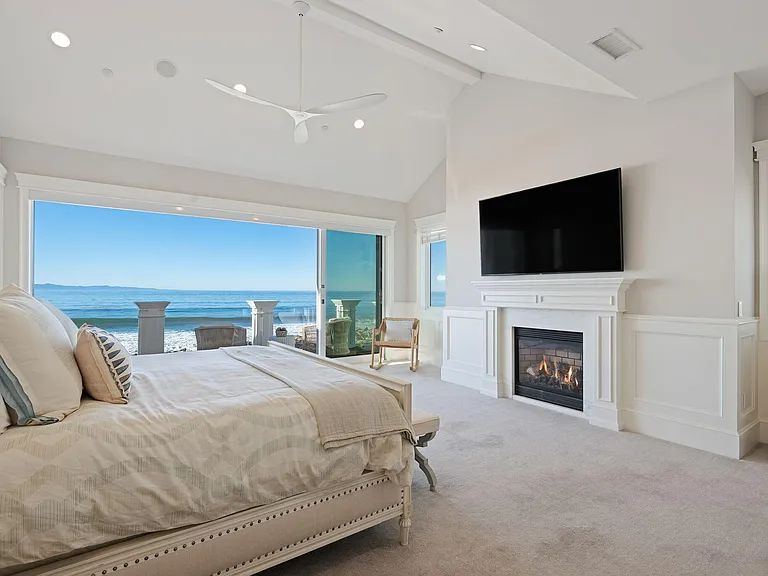 5458 Rincon Beach Park Dr — Photo 24