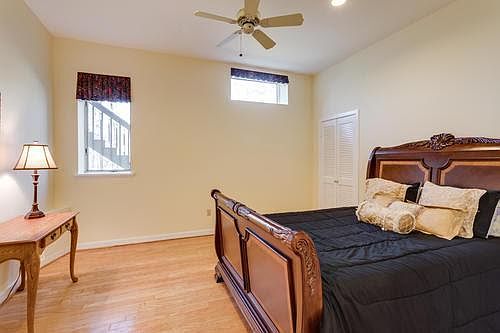 5th image of 10109 Walker Lake Dr