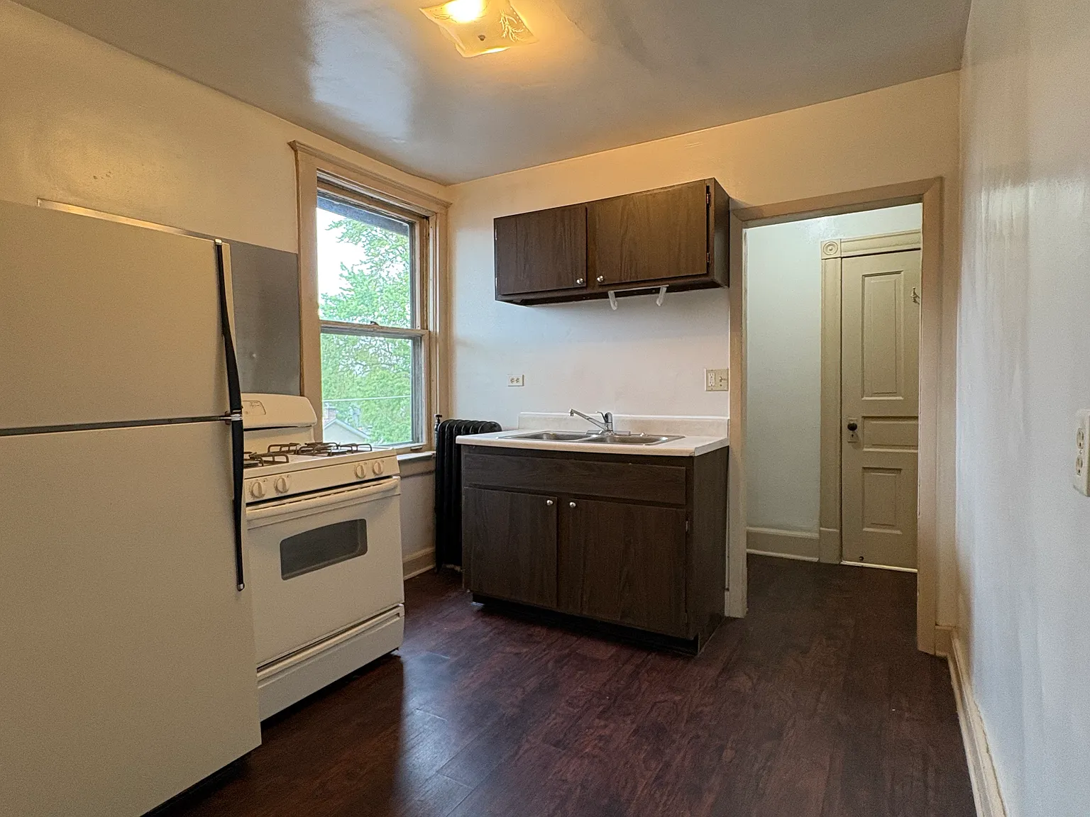 1 bed, 476 sqft, $995 — Photo 4
