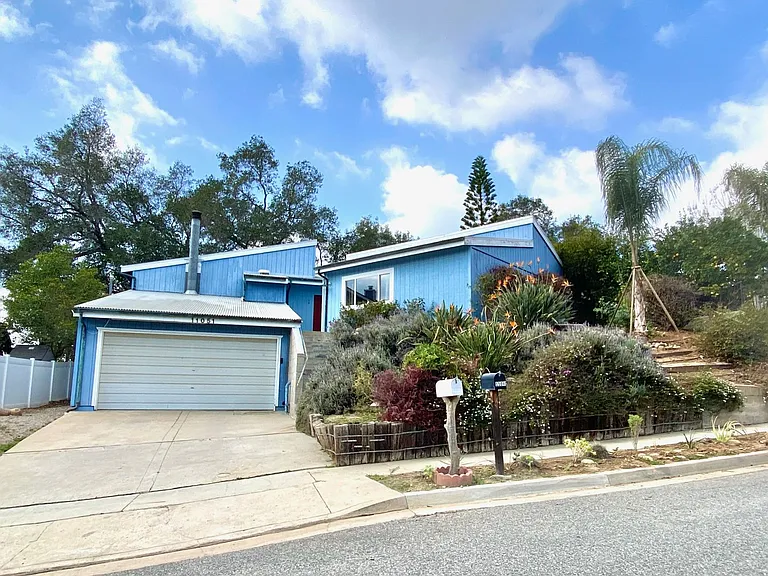 11051 Puesta Del Sol — Photo 16