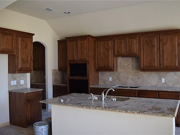 4th image of 1720 Chacon Canyon Dr