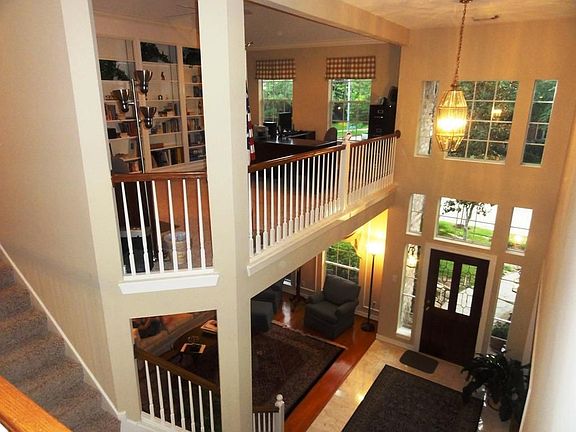 3rd image of 3802 Deer Grass Ct