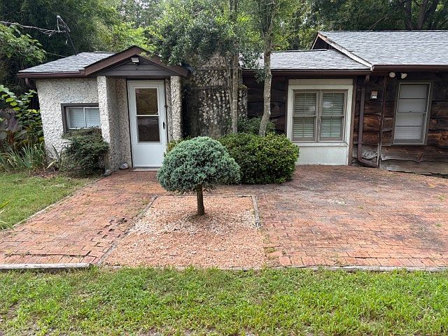 1st image of 2460 Chandler Pl