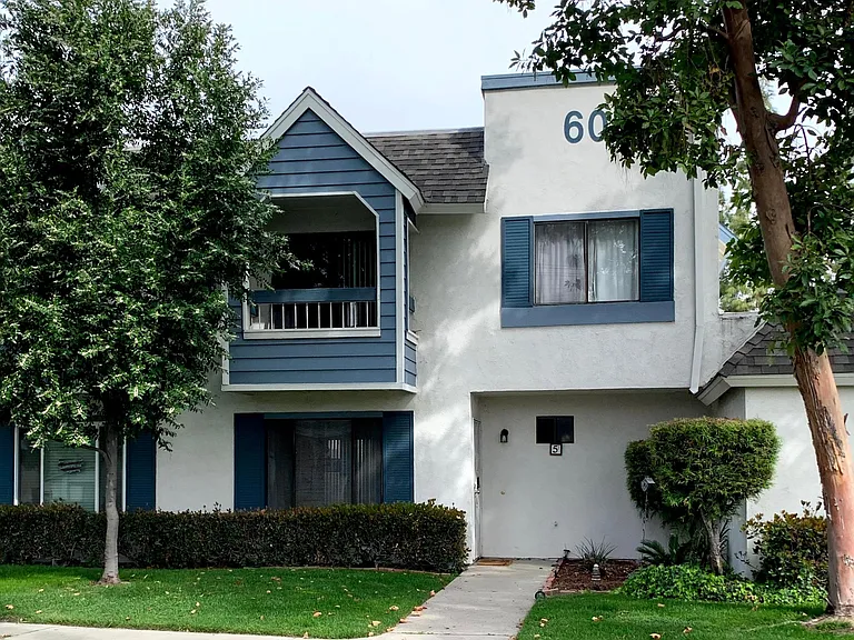605 E Lugonia Ave #5 — Photo 1