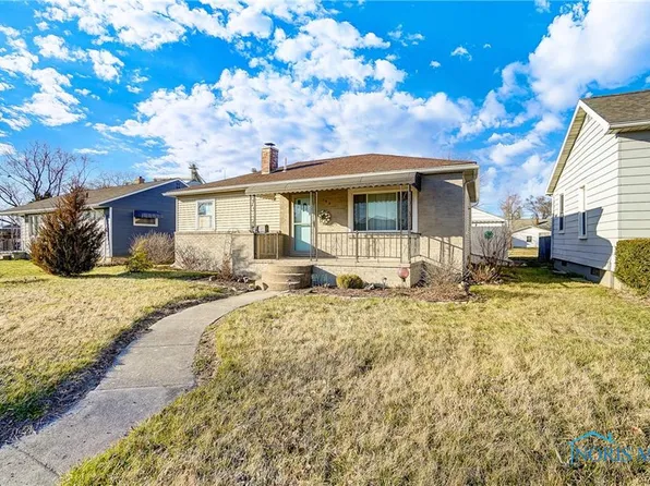 340 W Lytle St, Fostoria, OH 44830