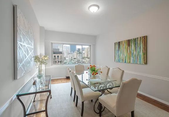 3rd image of 10 E 70th St APT 12A