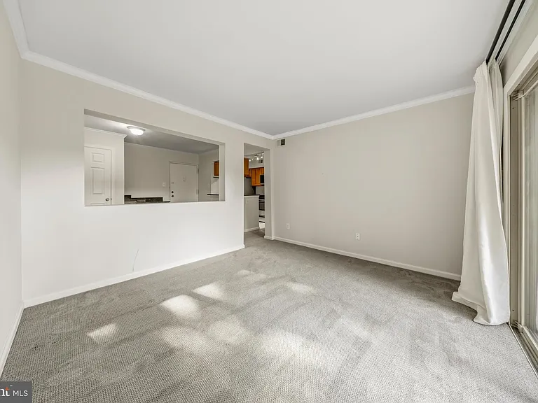8511 Barrington Ct #S — Photo 12