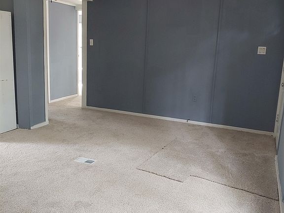 3rd image of 343 Choctaw Dr #2