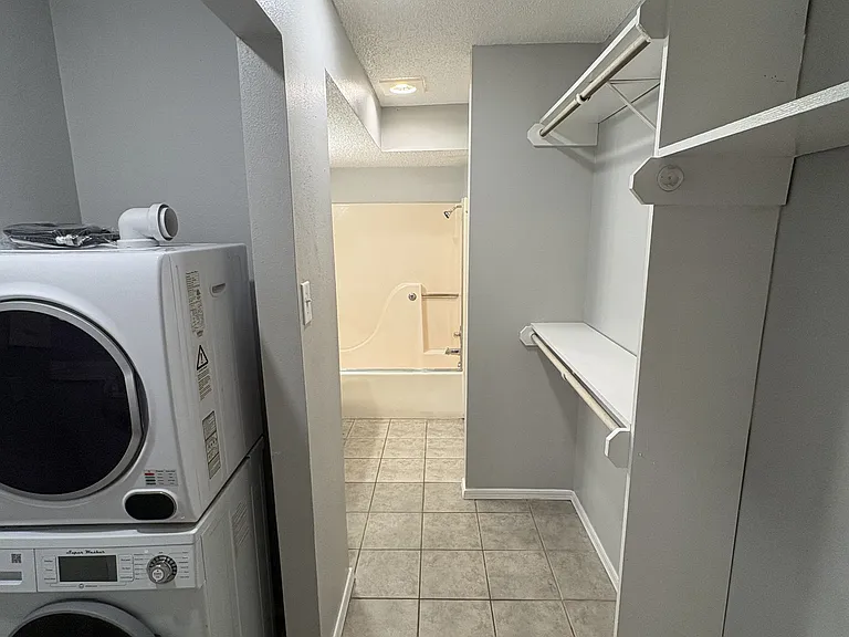 203 S Baggett St #2 — Photo 8