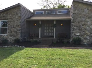 128 Eventide Dr, Hendersonville, TN 37075