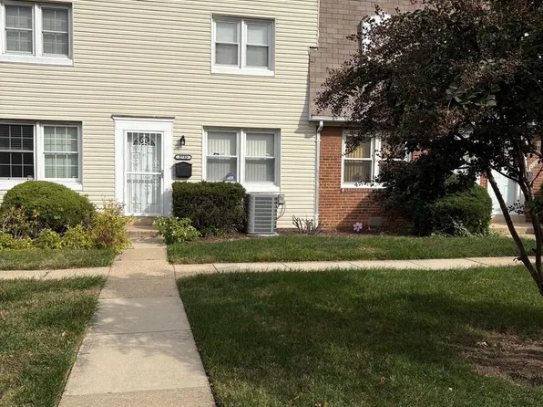2733 Iverson St Unit 54, Temple Hills, MD 20748