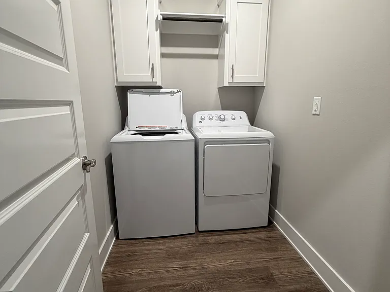 2176 W Moore Ln — Photo 13