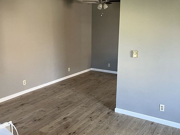 4th image of 120 Church St