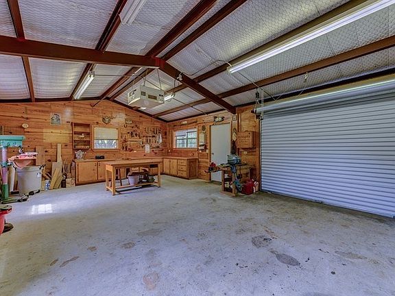 5th image of 1544 County Road 127