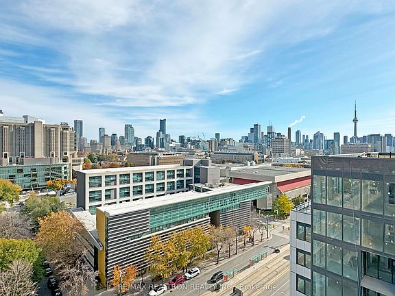 2nd image of 666 Spadina Ave #1410