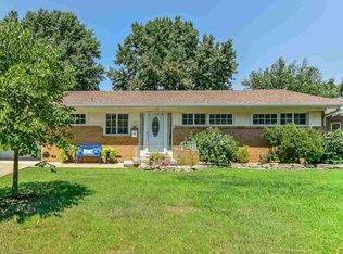 2218 W Columbine Ln, Wichita, KS 67204