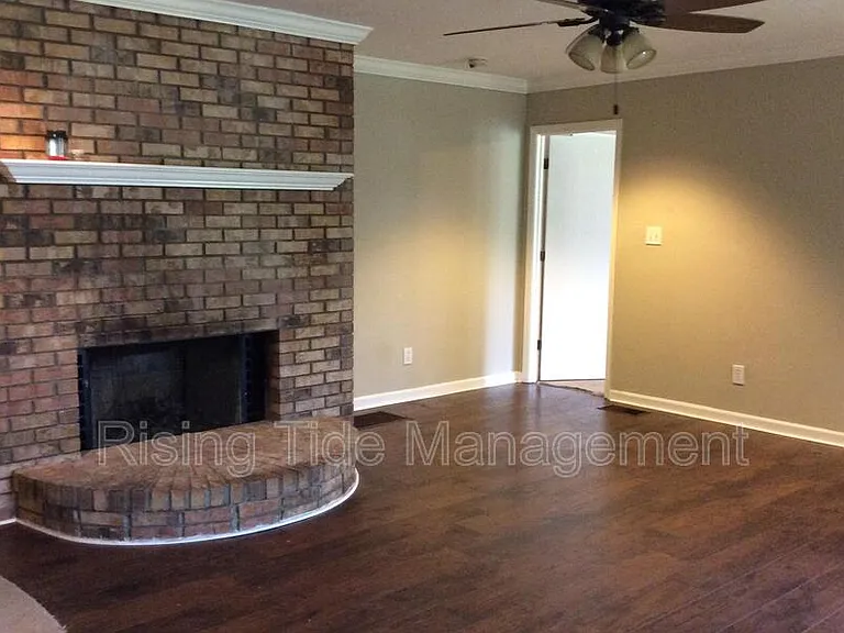 7229 President St — Photo 6