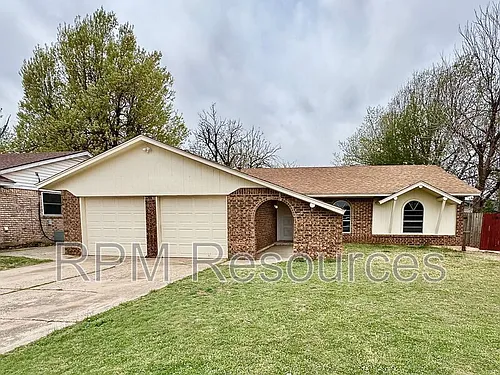 720 Willow Run Photo 1