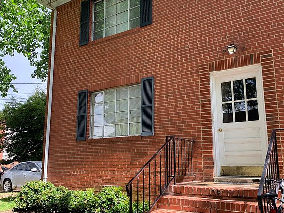 2nd image of 3230 W Grace St APT 6