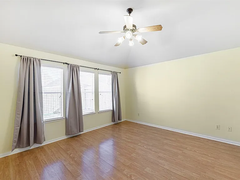10834 Windfern Lakes St — Photo 9