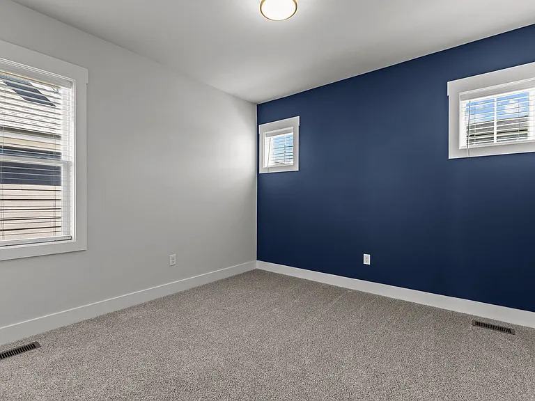 118 Cottage Way — Photo 19