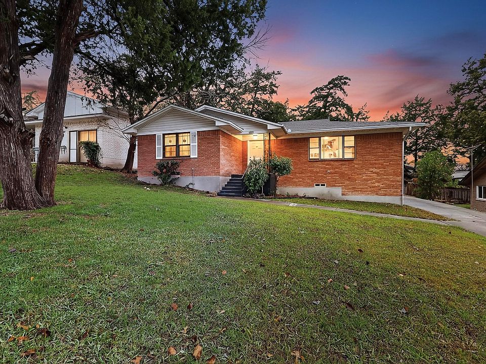 1st image of 5447 Singing Hills Dr
