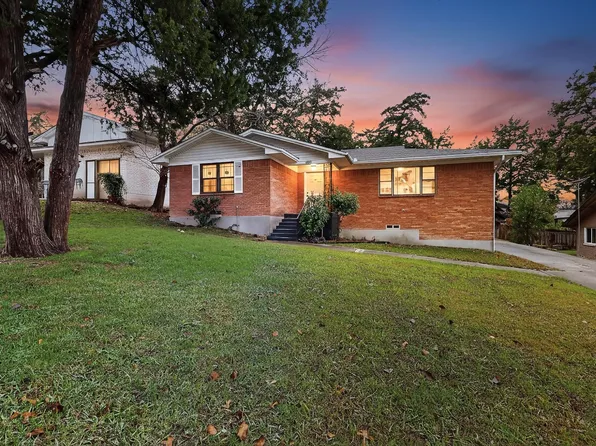 5447 Singing Hills Dr, Dallas, TX 75241