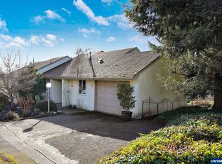 1450 SW Bridlewood Dr, Dallas, OR